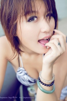 清纯女生妹子外拍